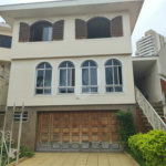 Casa à venda com 4 quartos, sendo 2 suítes, no condomínio Chácara das Rosas, São Paulo - SP