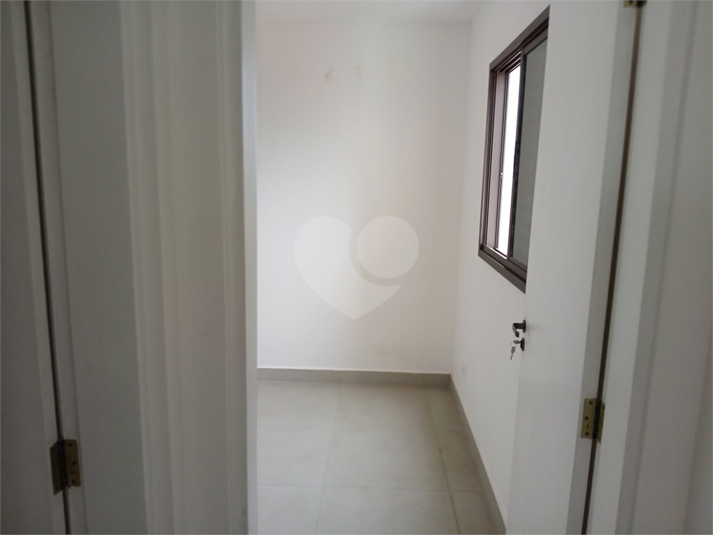 Apartamento à venda com 1 quarto em Vila dos Remédios, São Paulo, SP