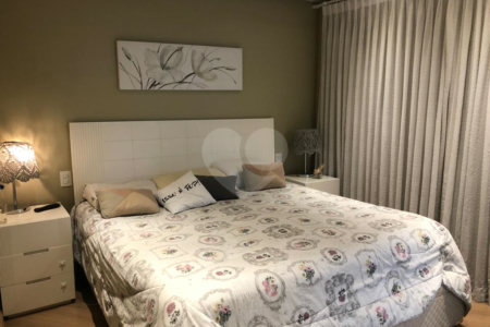 Sobrado à venda com 3 quartos, sendo 2 suítes,  em Vila Nivi, São Paulo, SP
