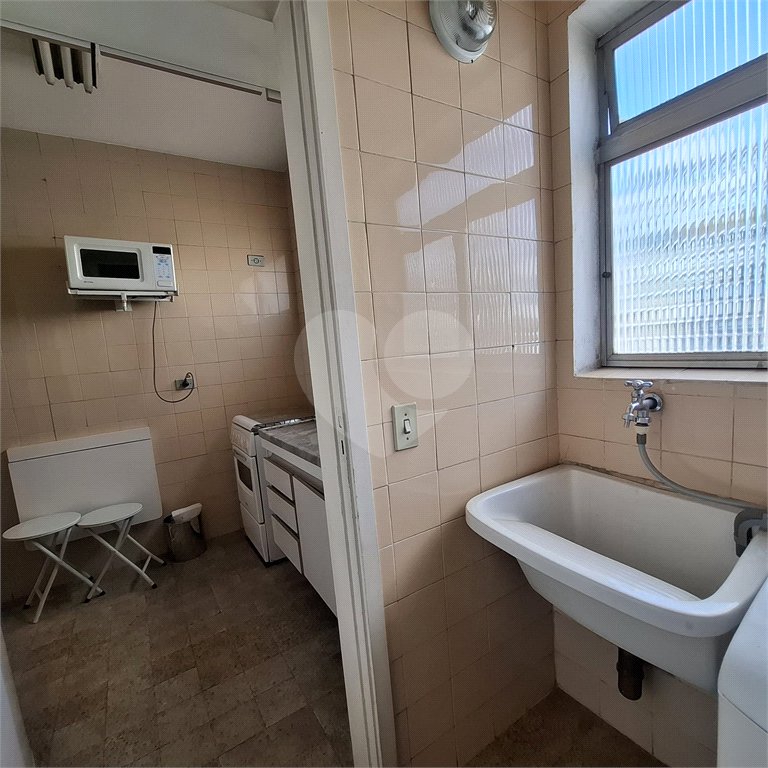Apartamento à venda com 2 quartos em Pinheiros, São Paulo, SP
