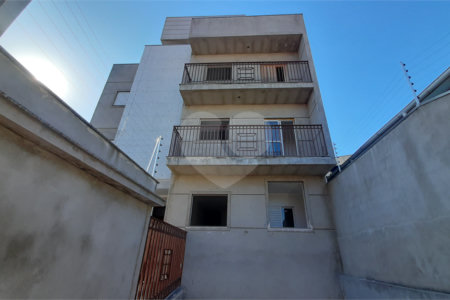 Casa à venda com 2 quartos no condomínio Residencial Luta, São Paulo - SP