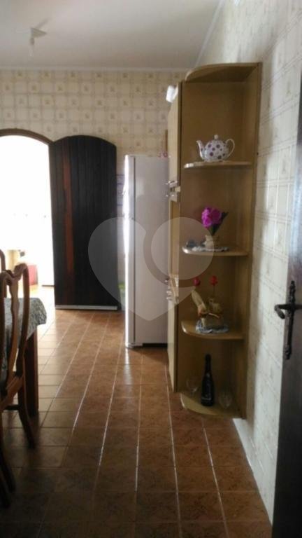 Sobrado à venda com 3 quartos, sendo 1 suíte, em Tremembé, São Paulo, SP