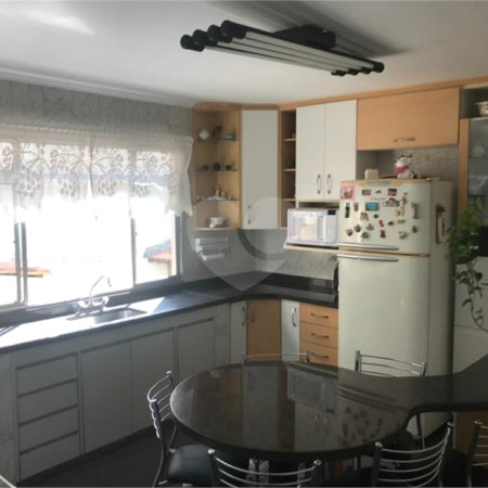 Casa à venda com 6 quartos em Jardim Santa Clara, Guarulhos, SP