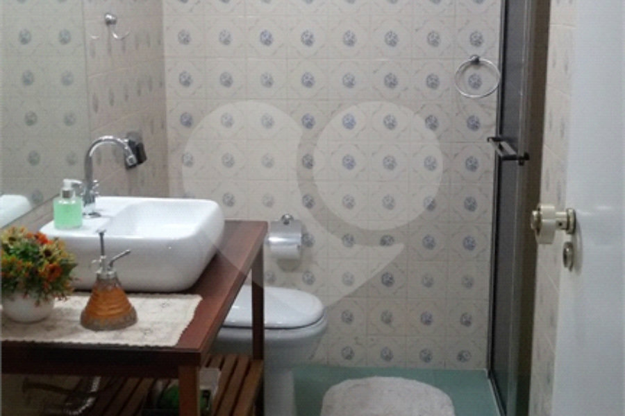 Sobrado à venda com 3 quartos, sendo 1 suíte,  em Horto Florestal, São Paulo, SP