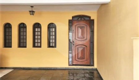 Sobrado à venda com 3 quartos, sendo 1 suíte,  em Campo Grande, São Paulo, SP