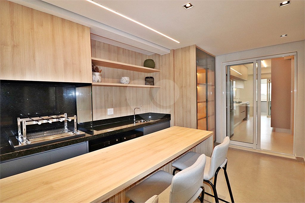 Apartamento à venda com 4 quartos, sendo 2 suítes, em Santana, São Paulo, SP