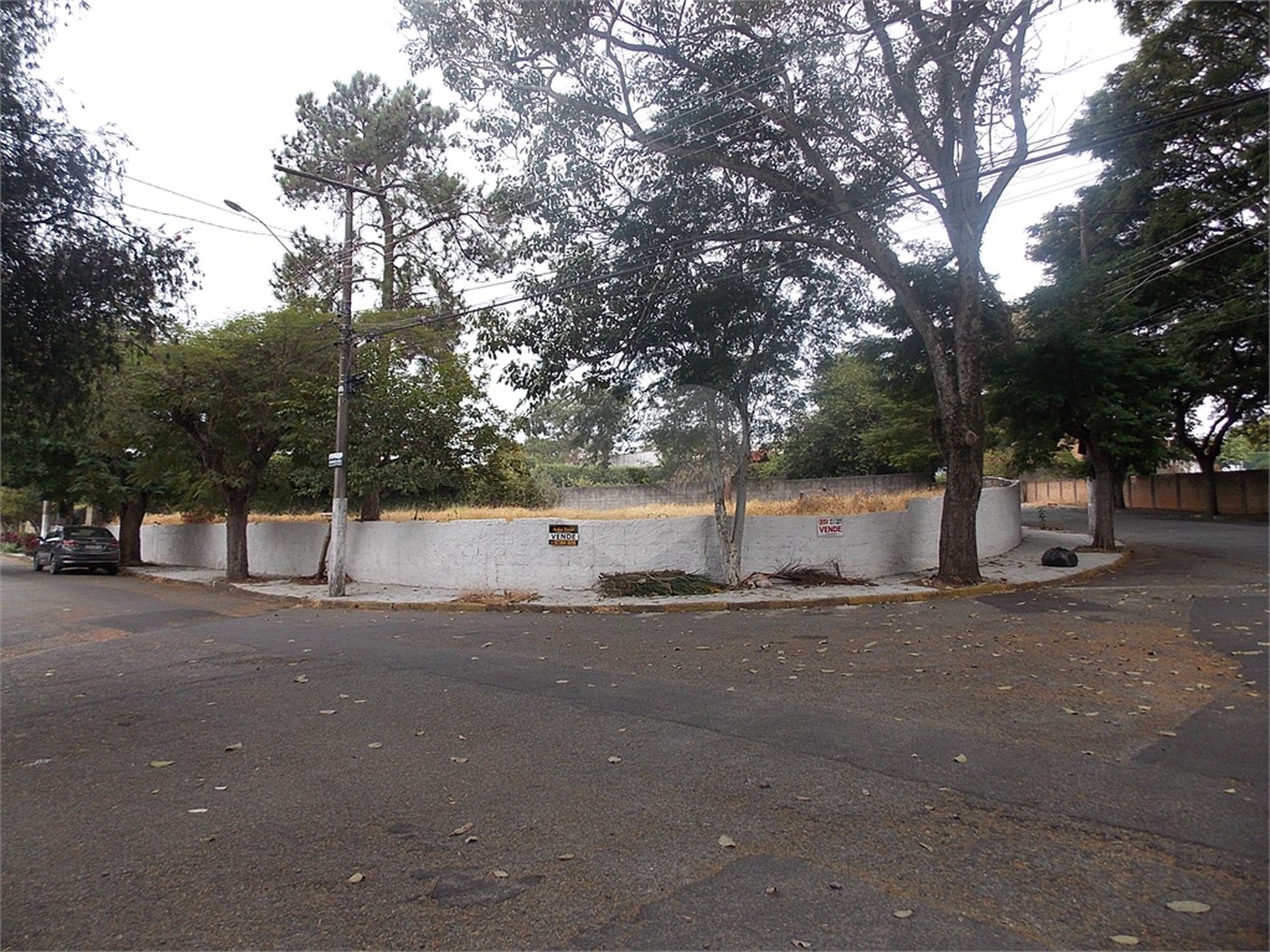 Terreno à venda em Samambaia Parque Residencial, Atibaia, SP