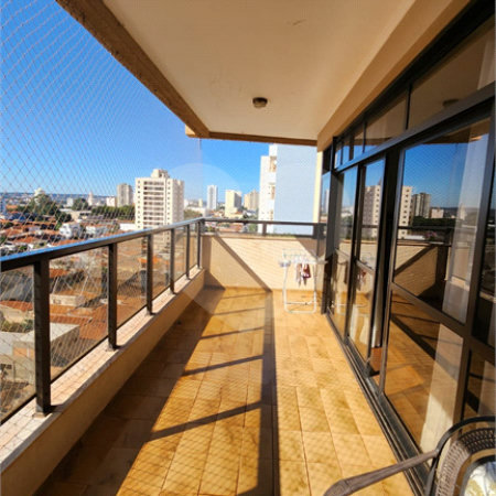 Apartamento à venda com 3 suítes no Centro, Araraquara, SP