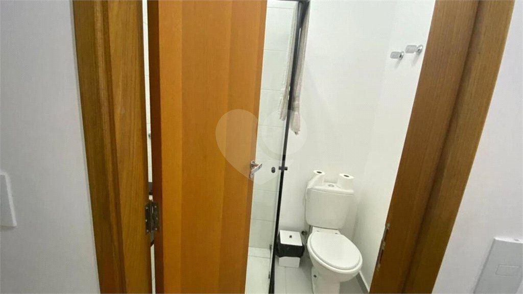 Casa à venda com 3 quartos, sendo 1 suíte, no condomínio Garden Village, São Paulo - SP