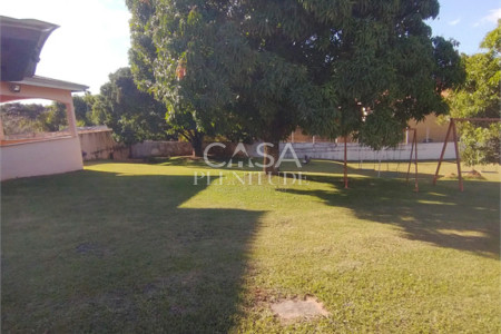 Chácara à venda com 5 quartos, sendo 1 suíte,  em Araçoiaba da Serra, SP