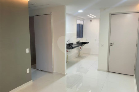 Apartamento à venda com 2 quartos em Santíssimo, Rio de Janeiro, RJ