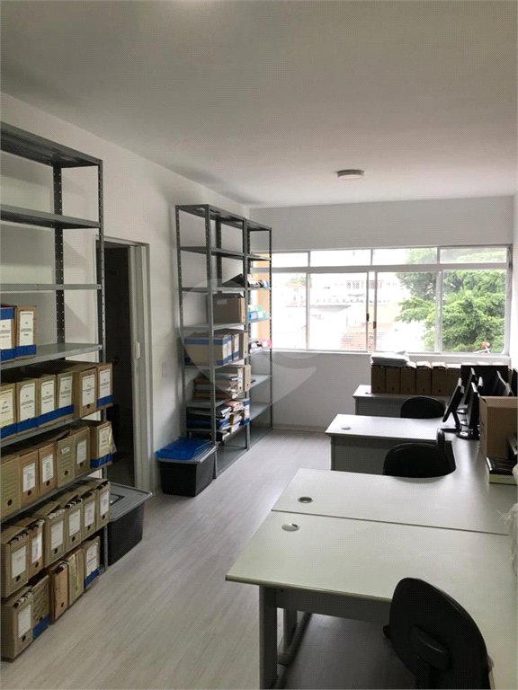 Sala comercial com 38m², à venda em Pinheiros