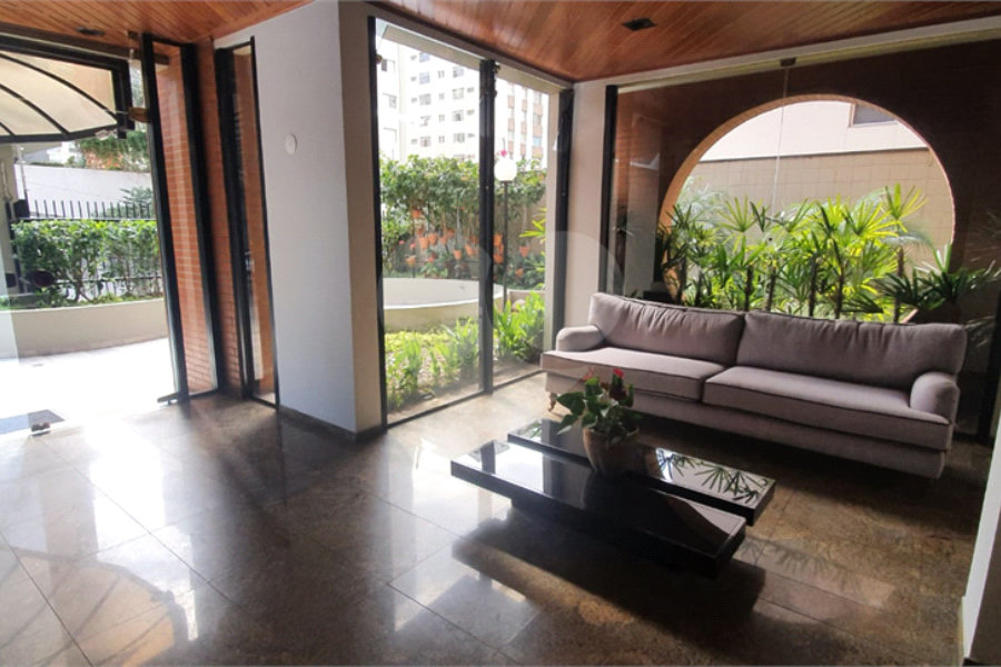 Apartamento à venda com 4 quartos, sendo 3 suítes,  em Perdizes, São Paulo, SP