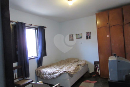 Casa Térrea à venda ou para alugar com 5 quartos, sendo 2 suítes, em Vila Horizonte, Mogi das Cruzes, SP