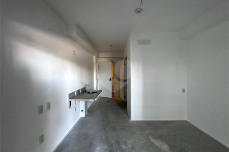Apartamento à venda com 1 quarto em Jardim das Acácias, São Paulo, SP