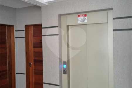 Casa à venda com 2 quartos no condomínio Conego Ladeira, São Paulo - SP