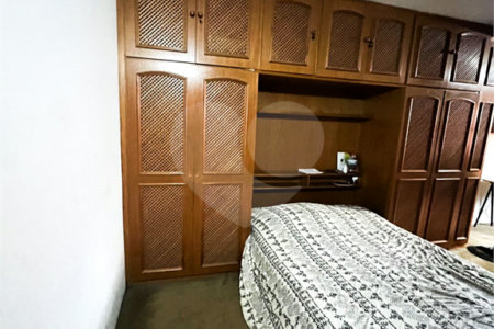 Casa à venda com 3 quartos, sendo 1 suíte, em Vila Marari, São Paulo, SP