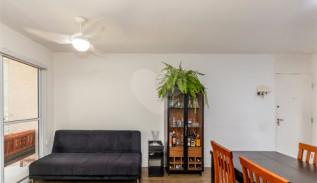 Apartamento à venda com 2 quartos, sendo 1 suíte,  em Jardim Caboré, São Paulo, SP