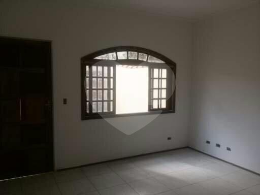 Sobrado à venda com 3 quartos, sendo 2 suítes, em Jardim Monte Kemel, São Paulo, SP