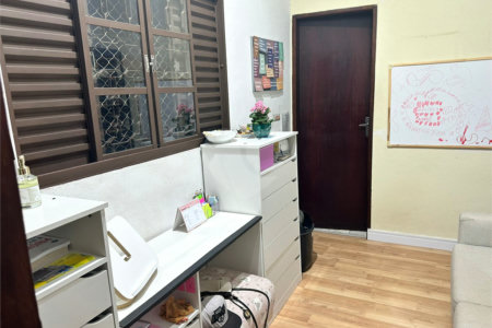 Casa à venda com 2 quartos, sendo 1 suíte,  no Centro, Vinhedo, SP