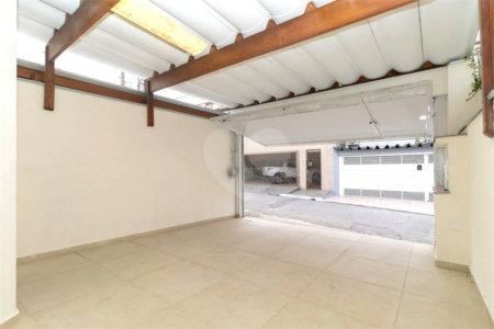 Sobrado à venda com 3 quartos, sendo 1 suíte,  em Jardim Vila Formosa, São Paulo, SP