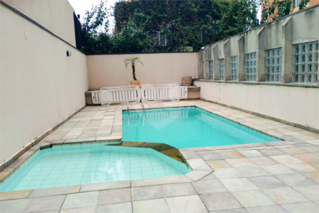 Apartamento a Venda na Chácara Santo Antônio, 163 m², 3 suítes, 2 vagas,, lazer e próximo ao parque