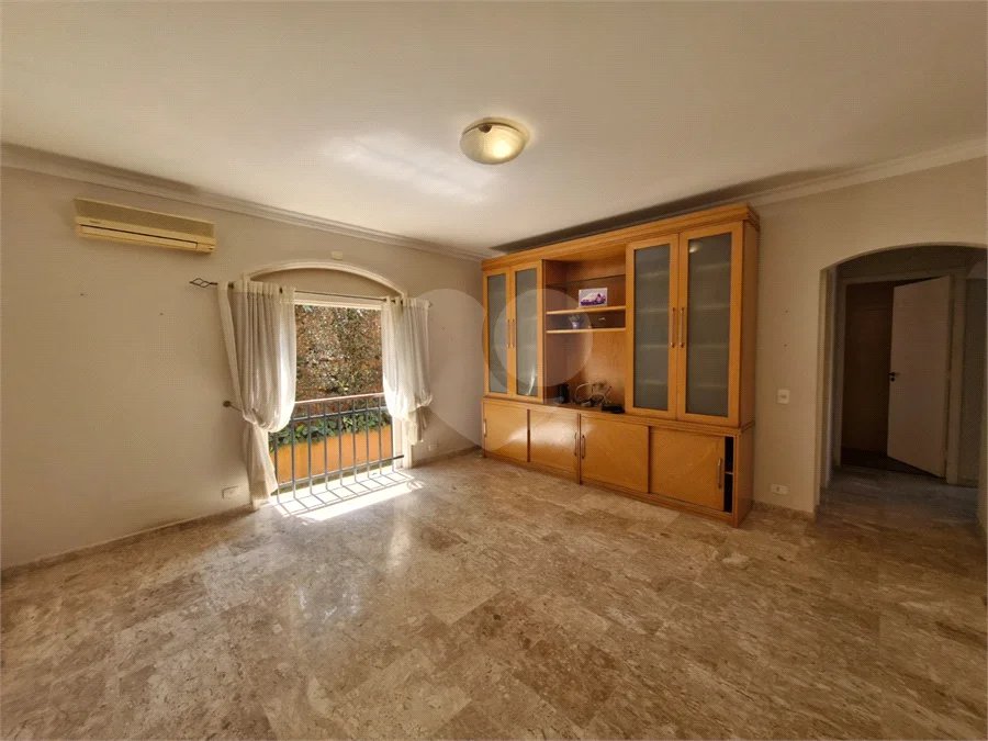 Casa à venda ou para alugar com 4 suítes em Alto da Boa Vista, São Paulo, SP