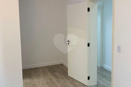Casa à venda com 3 suítes no condomínio Village Ipanema I, Araçoiaba da Serra - SP