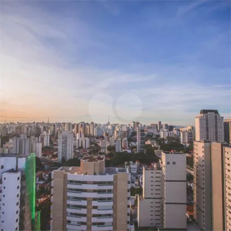 Apartamento à venda com 3 suítes em Vila Mariana, São Paulo, SP