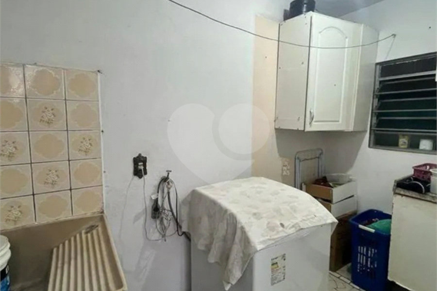 Casa à venda com 2 quartos, sendo 1 suíte, em Parque Maria Domitila, São Paulo, SP
