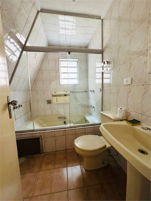Casa à venda com 3 quartos, sendo 1 suíte,  em Vila Leonor, Guarulhos, SP