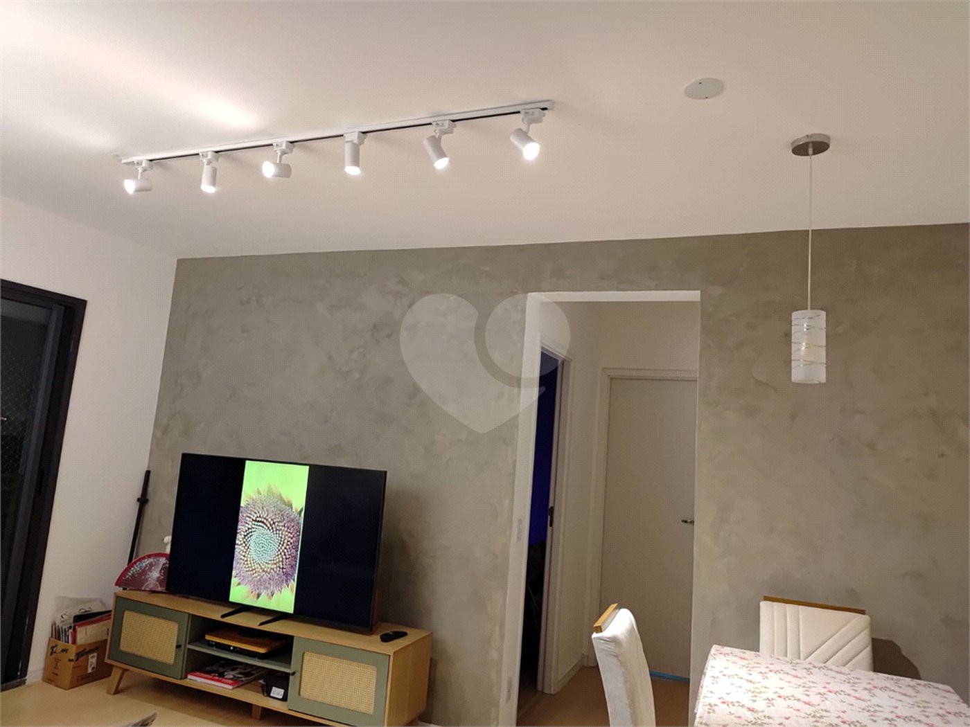 Apartamento à venda com 2 quartos, sendo 1 suíte, em Vila Rosália, Guarulhos, SP