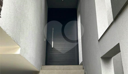 Casa à venda com 3 suítes em Roncáglia, Valinhos, SP