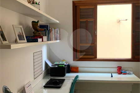 Casa à venda com 3 quartos, sendo 1 suíte, em Residencial Bosque dos Ipês, São José dos Campos, SP