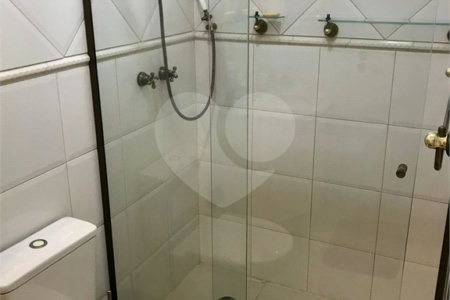 Casa à venda com 3 quartos, sendo 1 suíte, no condomínio San Marco, São Paulo - SP