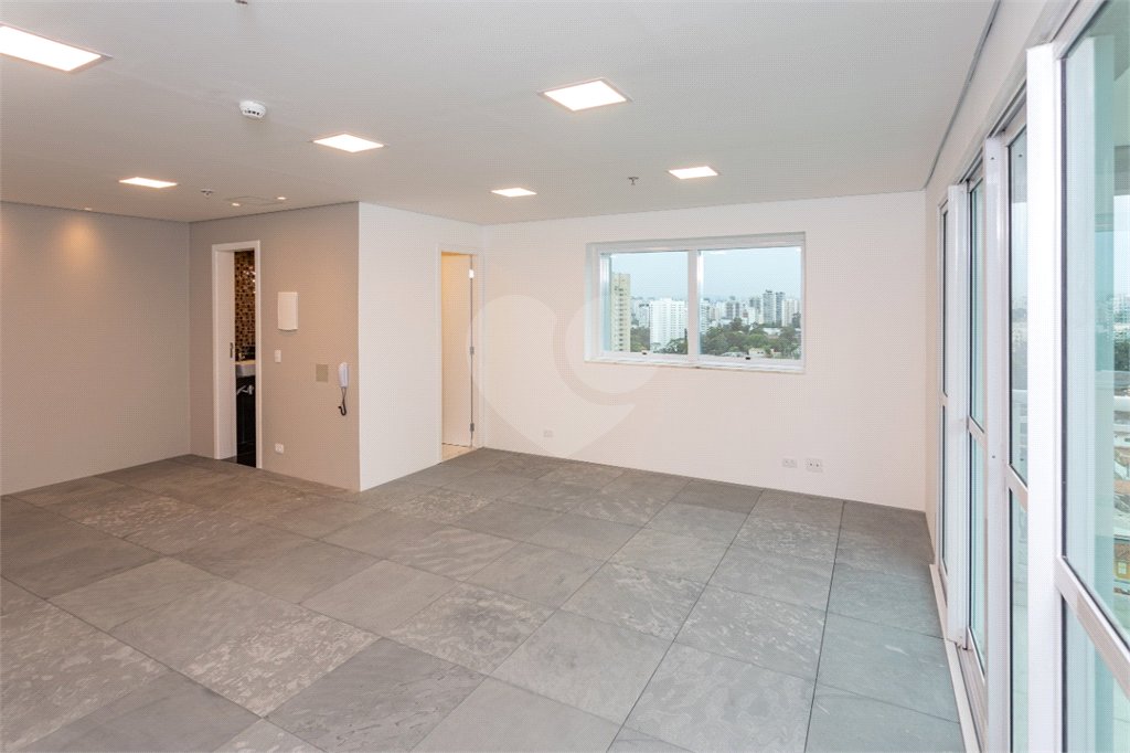 Sala à venda em Alto da Boa Vista, São Paulo, SP