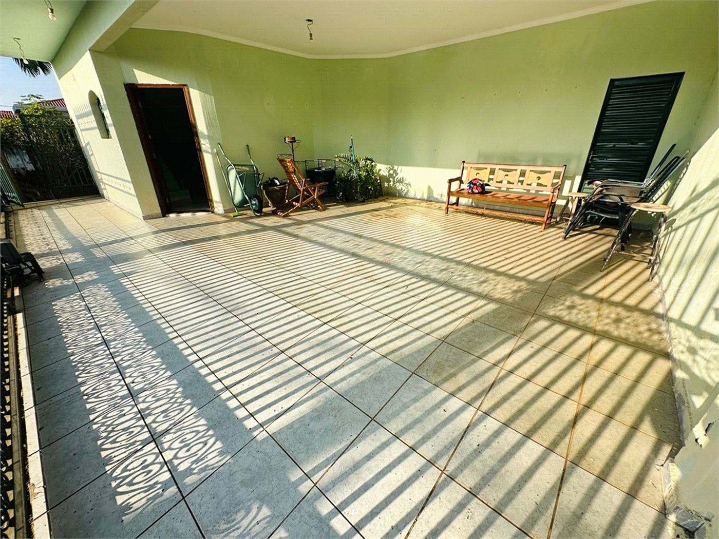 Sobrado à venda com 3 quartos, sendo 1 suíte,  em Jardim Regina, Indaiatuba, SP