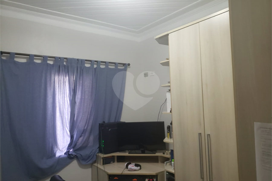 Casa Térrea à venda com 3 quartos em Horto, São Paulo, SP
