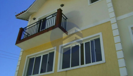 Casa à venda com 3 quartos, sendo 1 suíte, no condomínio Res Green Ville, São Paulo - SP