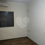 Casa à venda ou para alugar com 4 quartos, sendo 2 suítes, em Jardim Morumbi, Araraquara, SP