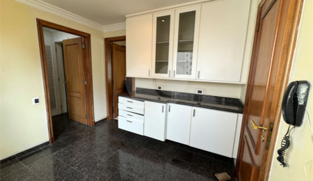 Apartamento à venda com 4 quartos, sendo 3 suítes,  em Santana, São Paulo, SP