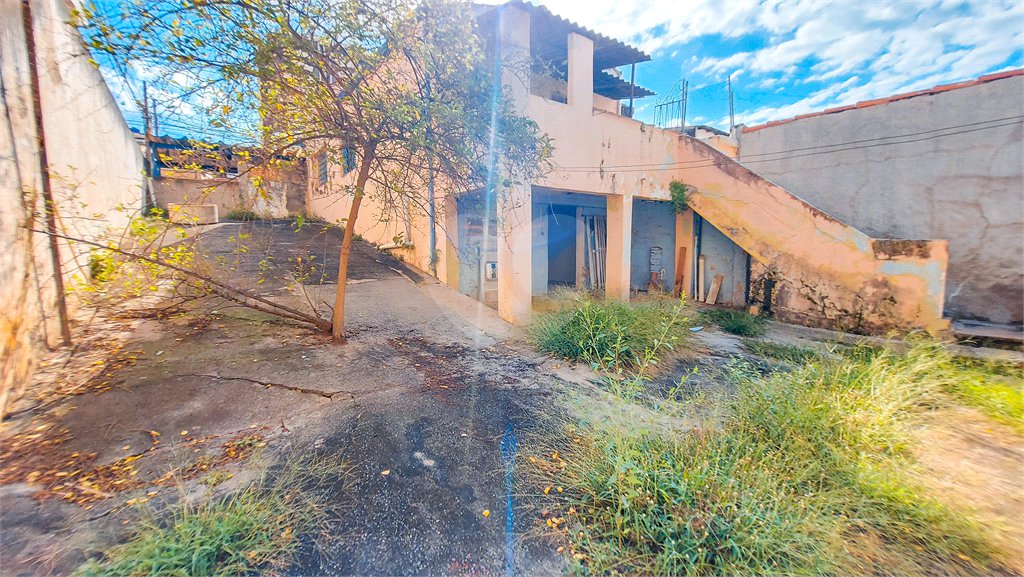 Casa à venda com 3 quartos, sendo 2 suítes, no Centro, Sorocaba, SP