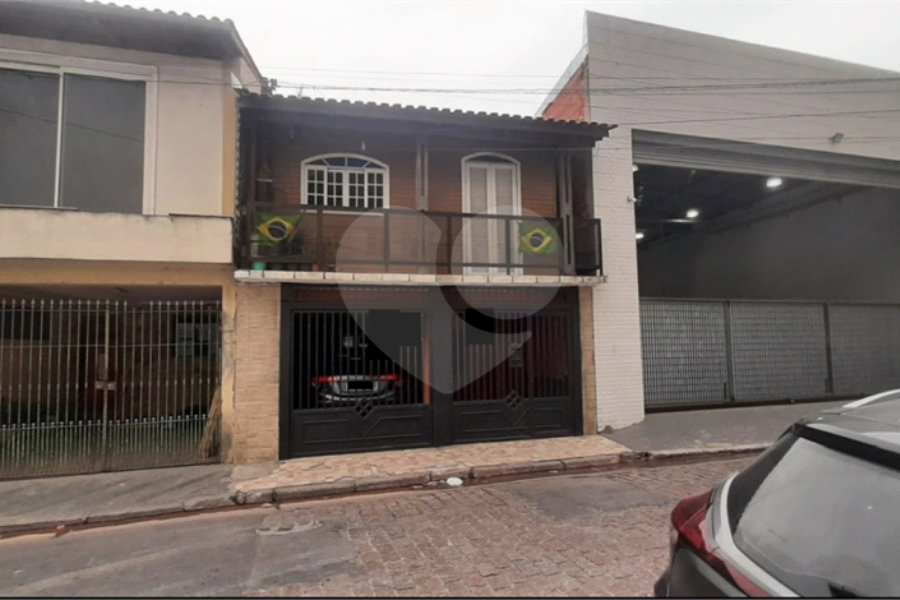 Sobrado à venda com 4 quartos, sendo 2 suítes, em Limão, São Paulo, SP