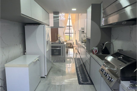 Casa à venda com 3 quartos, sendo 1 suíte, no condomínio Jardim Residencial Dona Maria José, Indaiatuba - SP