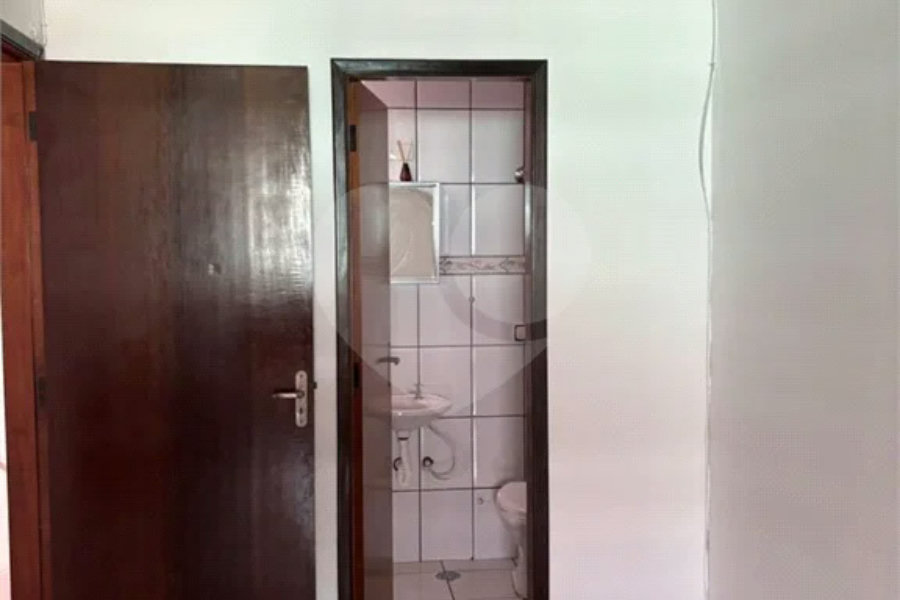 Sobrado à venda com 2 suítes em Santa Terezinha, São Paulo, SP