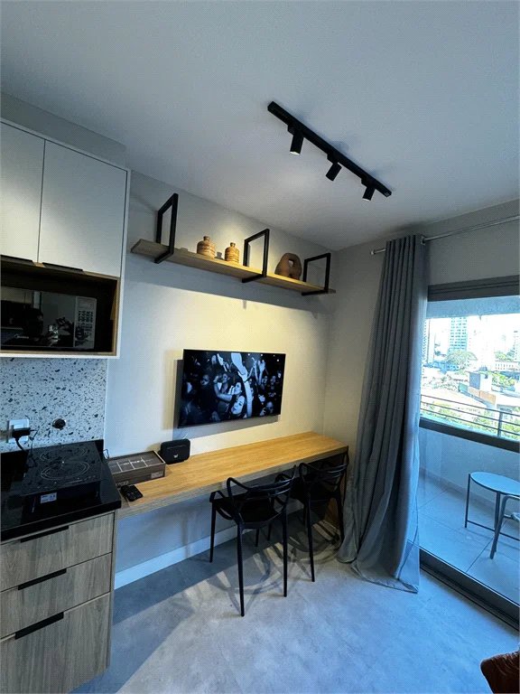 Apartamento à venda com 1 quarto em Jardim das Acácias, São Paulo, SP