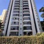 Apartamento à venda com 4 quartos, sendo 1 suíte, em Vila Mariana, São Paulo, SP