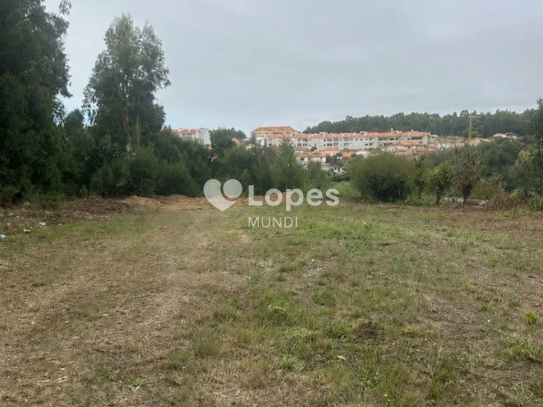 Terreno para construção à venda em Valadares, Vila Nova de Gaia, Portugal – 2.284 m²
