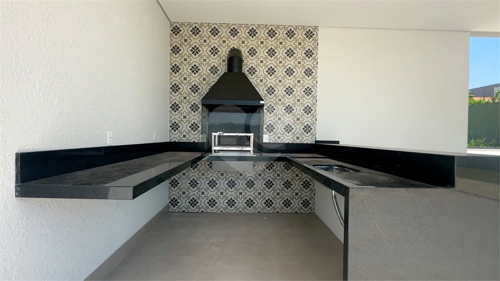 Casa à venda com 5 suítes no condomínio Terras de Mont Serrat, Salto - SP
