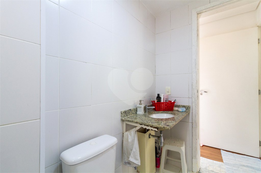 Apartamento à venda com 3 quartos, sendo 2 suítes, em Vila Lageado, São Paulo, SP